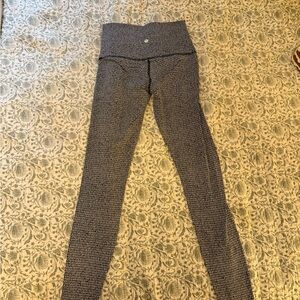 Lululemon high rise wunder under